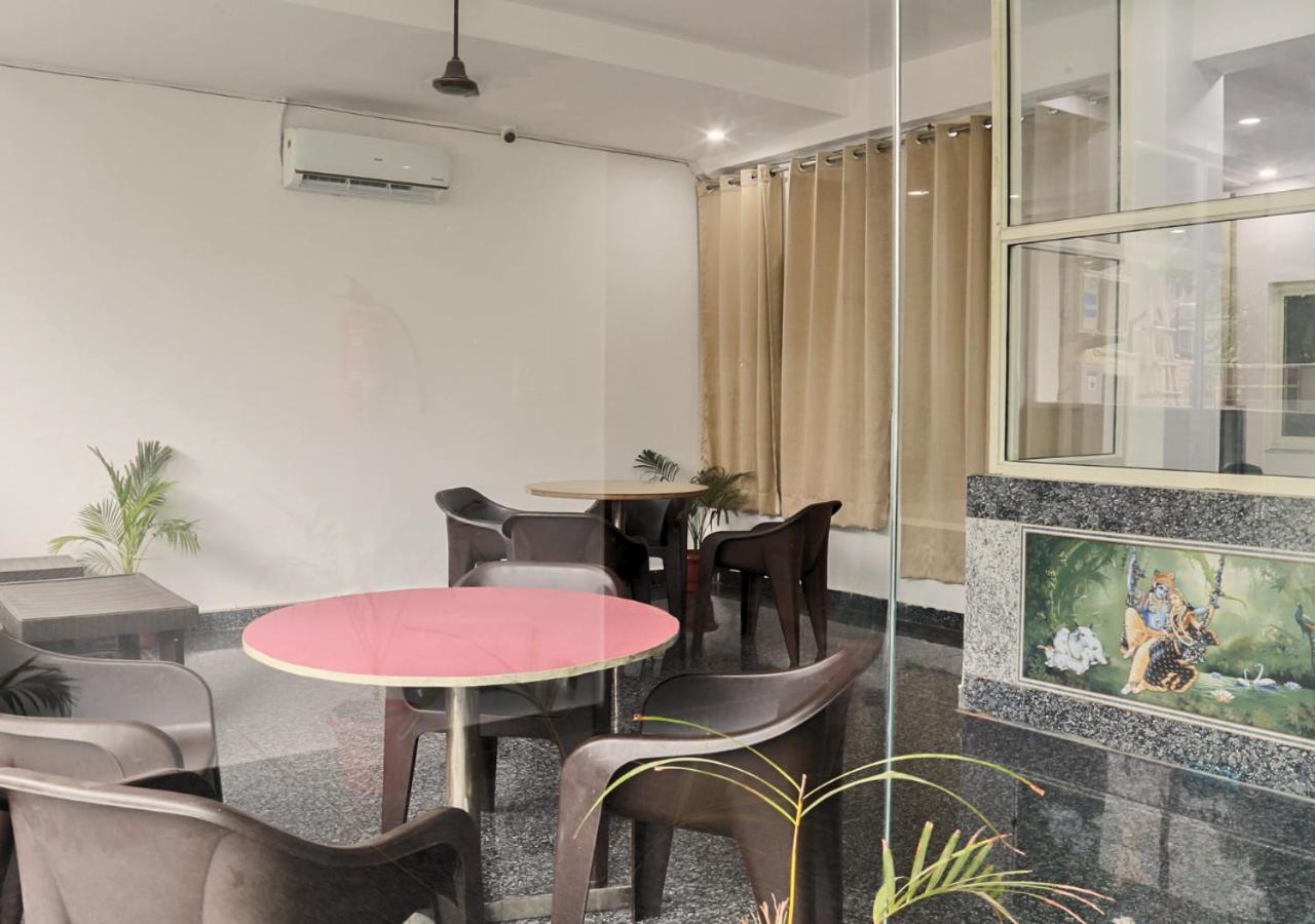 Hotel The Castle Blue Greater Noida Exterior foto